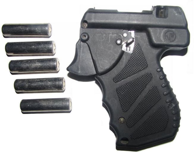 Аэрозольный пистолет "УДАР-М2" для самозащиты.